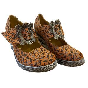 JOHN FLUEVOG Mission Monika Custom Buckled Angel Wedge Heel Shoes Orange Size 10